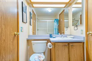 3700 Babcock Ln, Eugene, OR 97401 - Photo 13