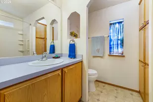 3700 Babcock Ln, Eugene, OR 97401 - Photo 17