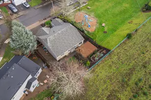 11769 Payson Ln, Oregon City, OR 97045 - Photo 5