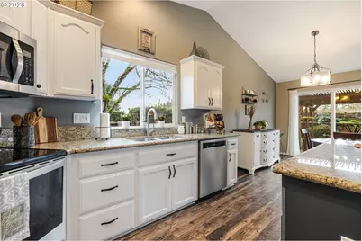 11769 Payson Ln, Oregon City, OR 97045 - Photo 13