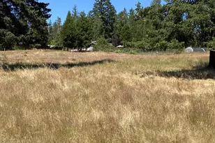 135 Champagne Dr, Roseburg, OR 97471 - Photo 39