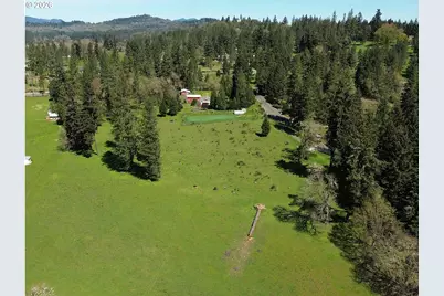 135 Champagne Dr, Roseburg, OR 97471 - Photo 43