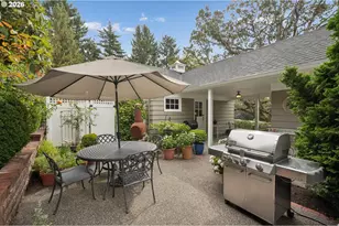 4620 SW 29th Pl, Portland, OR 97239 - Photo 37