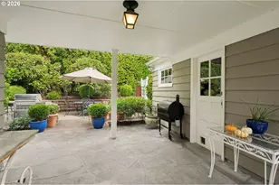 4620 SW 29th Pl, Portland, OR 97239 - Photo 35