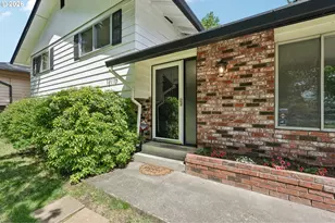 12110 SE McGillivray Blvd, Vancouver, WA 98683 - Photo 9