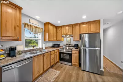3839 Pacific Ave #302, Forest Grove, OR 97116 - Photo 7
