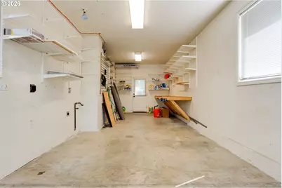 9515 SW Elrose St, Portland, OR 97224 - Photo 47