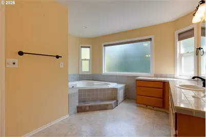 9515 SW Elrose St, Portland, OR 97224 - Photo 29