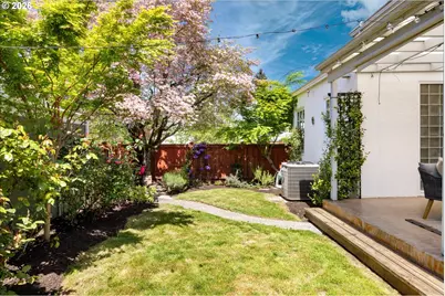 3045 NE 32nd Pl, Portland, OR 97212 - Photo 41