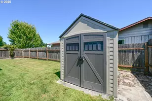 2102 35th Ave, Longview, WA 98632 - Photo 27