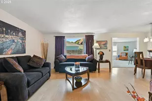 2102 35th Ave, Longview, WA 98632 - Photo 5