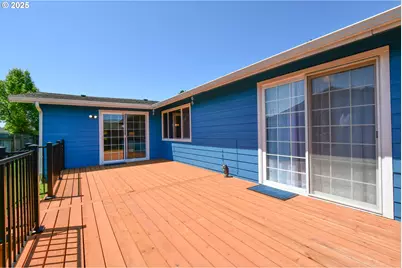 2102 35th Ave, Longview, WA 98632 - Photo 25