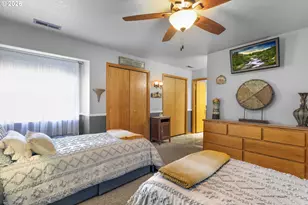 535 SE Parkway Dr, Winston, OR 97496 - Photo 21