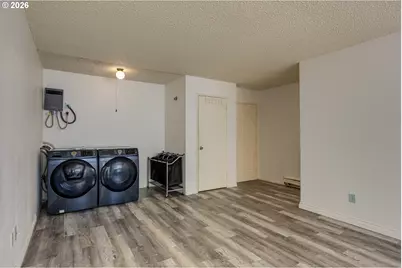 24011 NE Treehill Dr, Wood Village, OR 97060 - Photo 5