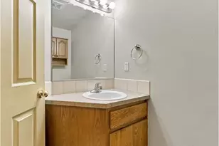 3608 N Ivy Dr, Newberg, OR 97132 - Photo 13