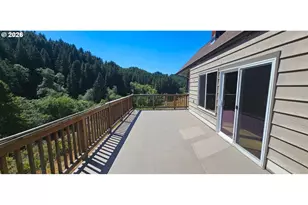 604 Thorton Oar Ln, Reedsport, OR 97467 - Photo 7