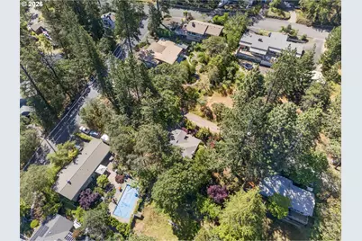 1071 Wildwood Way, Ashland, OR 97520 - Photo 27