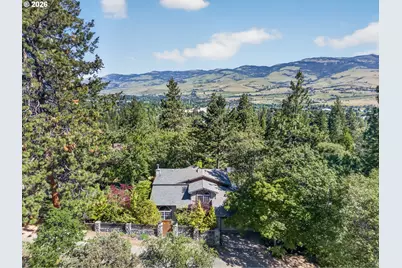 1071 Wildwood Way, Ashland, OR 97520 - Photo 29