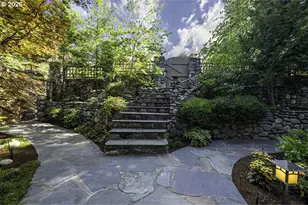 1071 Wildwood Way, Ashland, OR 97520 - Photo 21