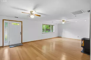 240 E Fourth Ave, Sutherlin, OR 97479 - Photo 3