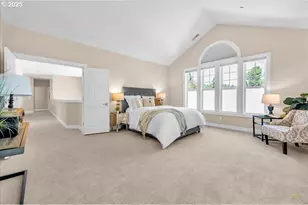 1033 NW Eloise Ln, Portland, OR 97229 - Photo 27