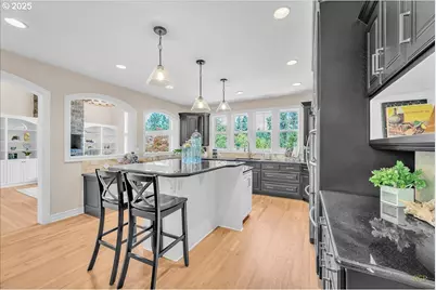 1033 NW Eloise Ln, Portland, OR 97229 - Photo 19