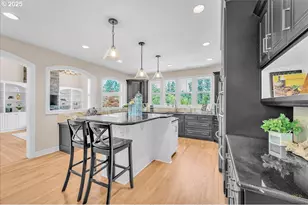 1033 NW Eloise Ln, Portland, OR 97229 - Photo 19