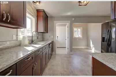 421 24th Ave, Longview, WA 98632 - Photo 9