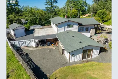 63697 Isthmus Heights Rd, Coos Bay, OR 97420 - Photo 43