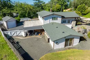 63697 Isthmus Heights Rd, Coos Bay, OR 97420 - Photo 43