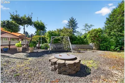 63697 Isthmus Heights Rd, Coos Bay, OR 97420 - Photo 37