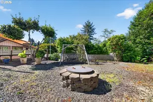 63697 Isthmus Heights Rd, Coos Bay, OR 97420 - Photo 37