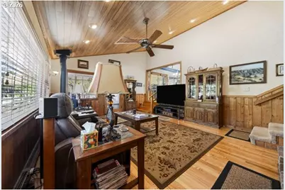 63697 Isthmus Heights Rd, Coos Bay, OR 97420 - Photo 9