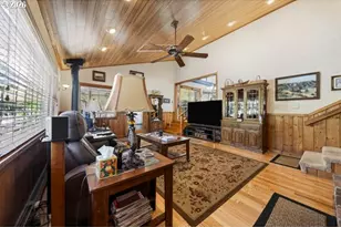 63697 Isthmus Heights Rd, Coos Bay, OR 97420 - Photo 9