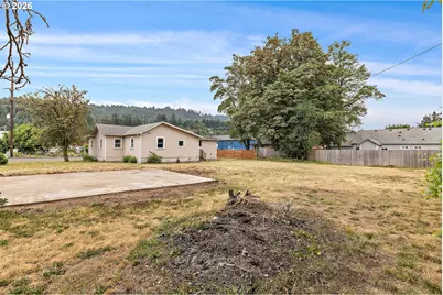 717 Main St, Lyons, OR 97358 - Photo 25