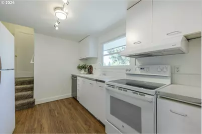 1629 E 24th Ave, Eugene, OR 97403 - Photo 17