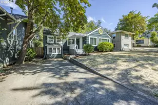 1629 E 24th Ave, Eugene, OR 97403 - Photo 3