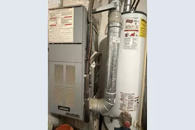 1300 SW 10th Ct, Pendleton, OR 97801 - Photo 9