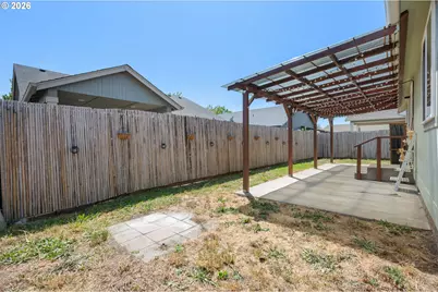 5340 Golden Eagle Dr, Eugene, OR 97402 - Photo 31