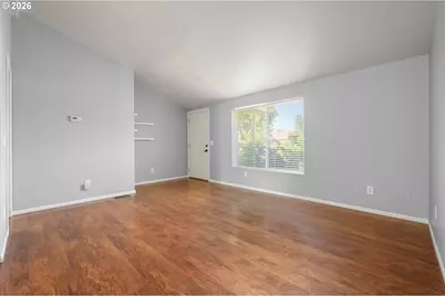 5340 Golden Eagle Dr, Eugene, OR 97402 - Photo 9