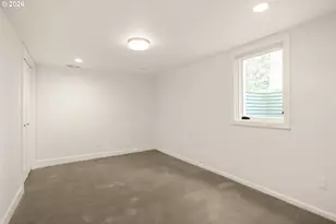 2243 SE Ladd Ave, Portland, OR 97214 - Photo 33