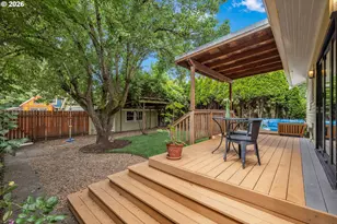 2243 SE Ladd Ave, Portland, OR 97214 - Photo 35