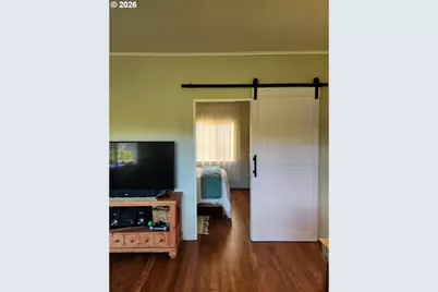 1195 Idaho Ave, Coos Bay, OR 97420 - Photo 15