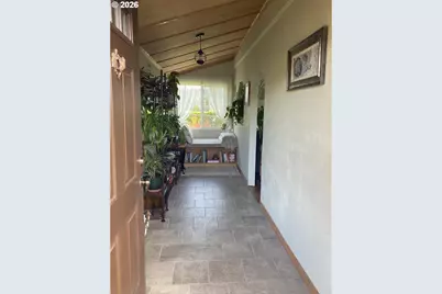 1195 Idaho Ave, Coos Bay, OR 97420 - Photo 7