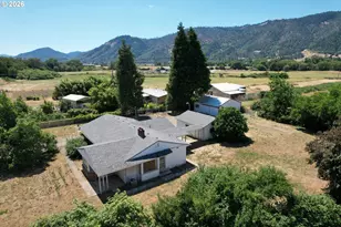 309 N Old Pacific Hwy, Myrtle Creek, OR 97457 - Photo 1