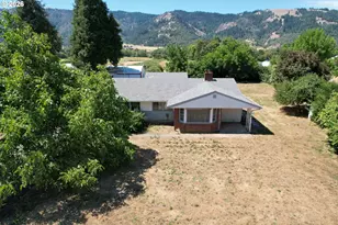 309 N Old Pacific Hwy, Myrtle Creek, OR 97457 - Photo 27