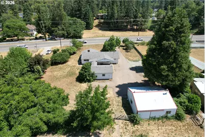 309 N Old Pacific Hwy, Myrtle Creek, OR 97457 - Photo 23
