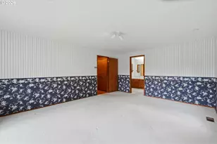 19700 NE Brooks Ln, Newberg, OR 97132 - Photo 23