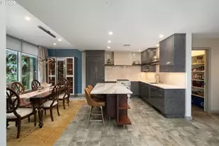 836 S Curry St, Portland, OR 97239 - Photo 7