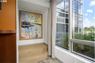 836 S Curry St #102, Portland, OR 97239 - Photo 21